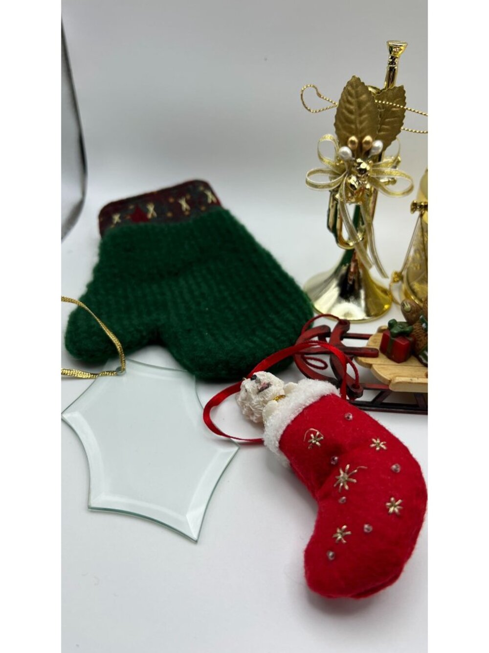 Vintage Christmas Ornament Lot Gold Drum Bear Sleigh Stockings Nativity & More - Picture 3 of 4